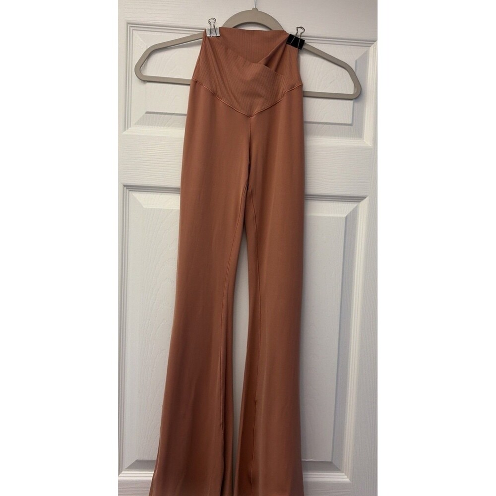 OFFLINE by Aerie Ribbed Flare Leggings salmon High Waisted Pockets XS short